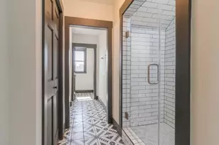 295 E 5th Ave, Columbus, OH 43201 - Photo 25