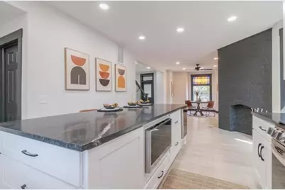 295 E 5th Avenue, Columbus, OH 43201 - Photo 15