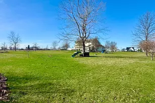 22362 Alkire Rd, Circleville, OH 43113 - Photo 9