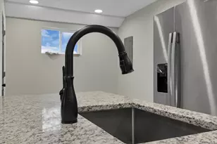 258 Wrexham Ave, Columbus, OH 43223 - Photo 17