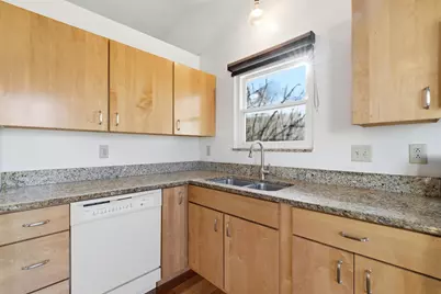 2176 Bigby Hollow Street, Columbus, OH 43228 - Photo 7