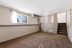 2176 Bigby Hollow St, Columbus, OH 43228 - Photo 15