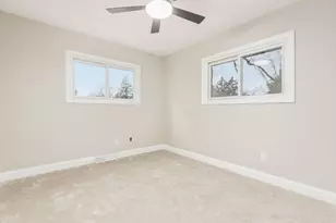 1120 Morning St, Worthington, OH 43085 - Photo 25