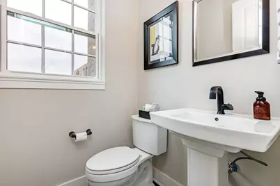 760 N 6th Street, Columbus, OH 43215 - Photo 27