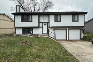 6518 Centennial Dr, Reynoldsburg, OH 43068 - Photo 1