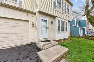 900 Pebblelane Dr, Columbus, OH 43085 - Photo 3