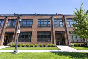 318 Cornelius St, Columbus, OH 43215 - Photo 5