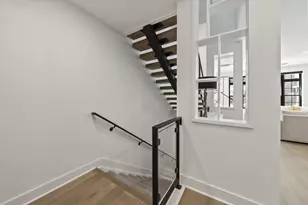 318 Cornelius St, Columbus, OH 43215 - Photo 51