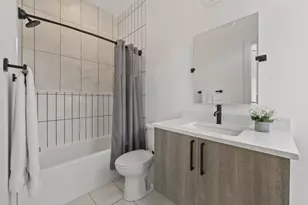 318 Cornelius St, Columbus, OH 43215 - Photo 39