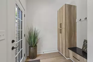 318 Cornelius St, Columbus, OH 43215 - Photo 19