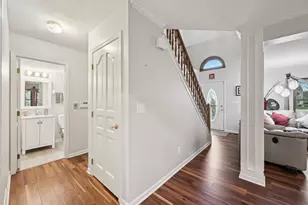 8245 Markhaven Ct, Columbus, OH 43235 - Photo 5