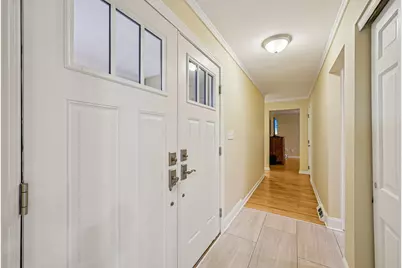 8207 Copperfield Drive, Columbus, OH 43235 - Photo 5