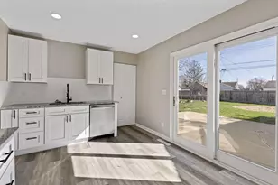 102 Redmond Rd, Columbus, OH 43228 - Photo 7