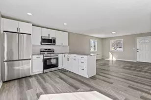 102 Redmond Rd, Columbus, OH 43228 - Photo 5