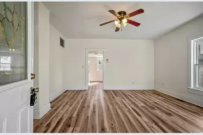 420 N Simon Street, Ada, OH 45810 - Photo 5