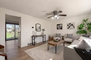 6546 Birch Park Dr, Galloway, OH 43119 - Photo 9