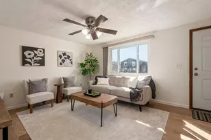 6546 Birch Park Dr, Galloway, OH 43119 - Photo 7