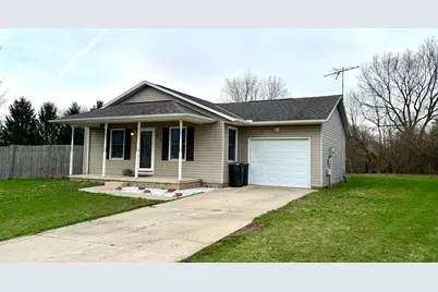 108 W Concord Lane, Bloomingburg, OH 43106 - Photo 3