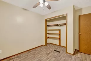 5586 N State Route 22, Somerset, OH 43783 - Photo 23