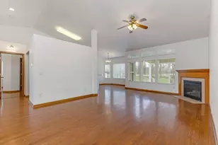 402 Shawnee Loop S, Pataskala, OH 43062 - Photo 19