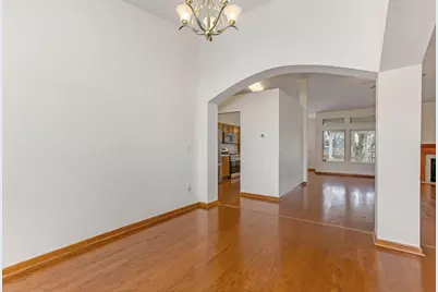 402 Shawnee Loop S, Pataskala, OH 43062 - Photo 17