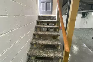 2570 E 5th Ave, Columbus, OH 43219 - Photo 27