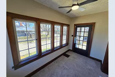 2570 E 5th Avenue, Columbus, OH 43219 - Photo 19