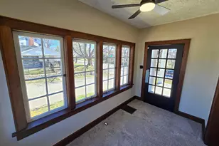 2570 E 5th Ave, Columbus, OH 43219 - Photo 19