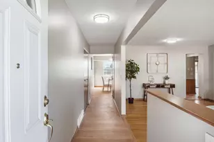 1234 Bradshire Dr, Columbus, OH 43220 - Photo 5