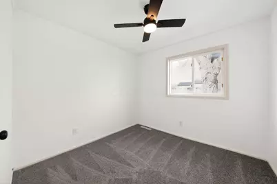 4743 Stiles Avenue, Columbus, OH 43228 - Photo 23