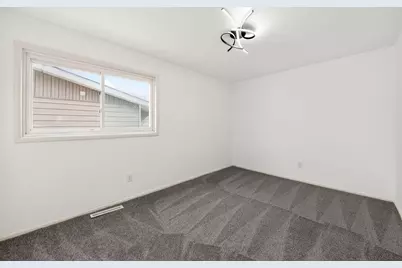 4743 Stiles Avenue, Columbus, OH 43228 - Photo 27