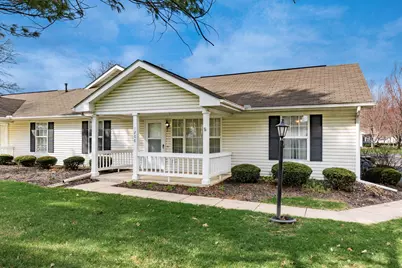 1206 Hillview Circle E, Newark, OH 43055 - Photo 1