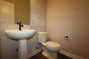 5470 Green Castle, Delaware, OH 43015 - Photo 7
