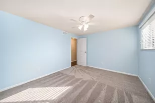 235 Dellfield Ln, Columbus, OH 43230 - Photo 25