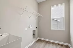69 Banyan Dr, Lewis Center, OH 43035 - Photo 35