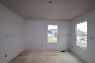 32 Banyan Dr, Lewis Center, OH 43035 - Photo 5