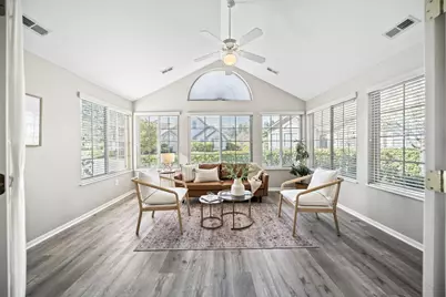 131 Stonegate Drive, Pataskala, OH 43062 - Photo 7