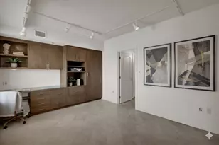 155 W Main St, Columbus, OH 43215 - Photo 17