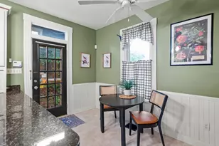 1042 Neil Ave, Columbus, OH 43201 - Photo 15