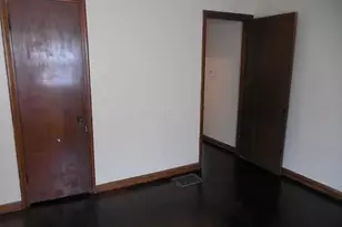 884 S Hague Ave, Columbus, OH 43204 - Photo 9