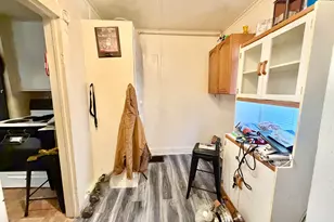 172 Hayward Ave, Circleville, OH 43113 - Photo 7