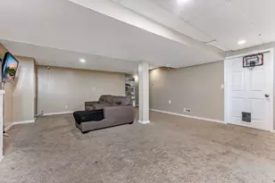 1439 River Trail Dr, Grove City, OH 43123 - Photo 63