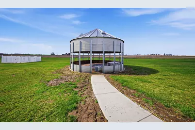 14380 Prairie Pike, South Solon, OH 43153 - Photo 33