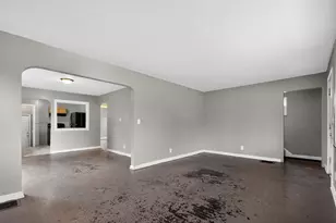 161 S James Rd, Columbus, OH 43213 - Photo 9