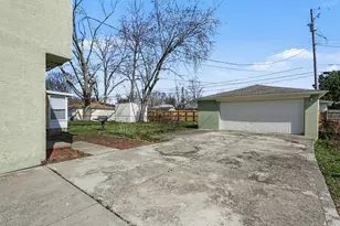 1624 Miltwood Rd, Columbus, OH 43227 - Photo 13