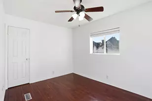 553 Elsmere St, Columbus, OH 43206 - Photo 23