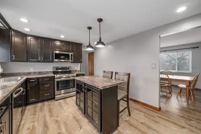 3398 Independence Street, Grove City, OH 43123 - Photo 7