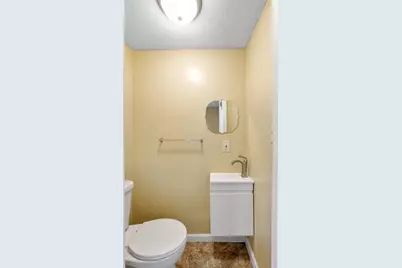 136 E Innis Avenue, Columbus, OH 43207 - Photo 19