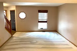 2090 Parklawn Dr, Lewis Center, OH 43035 - Photo 17