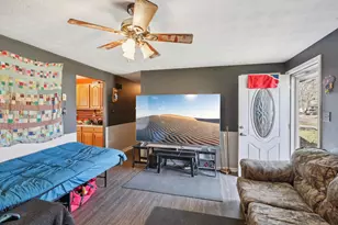 350 Meadow Ln, De Graff, OH 43318 - Photo 9